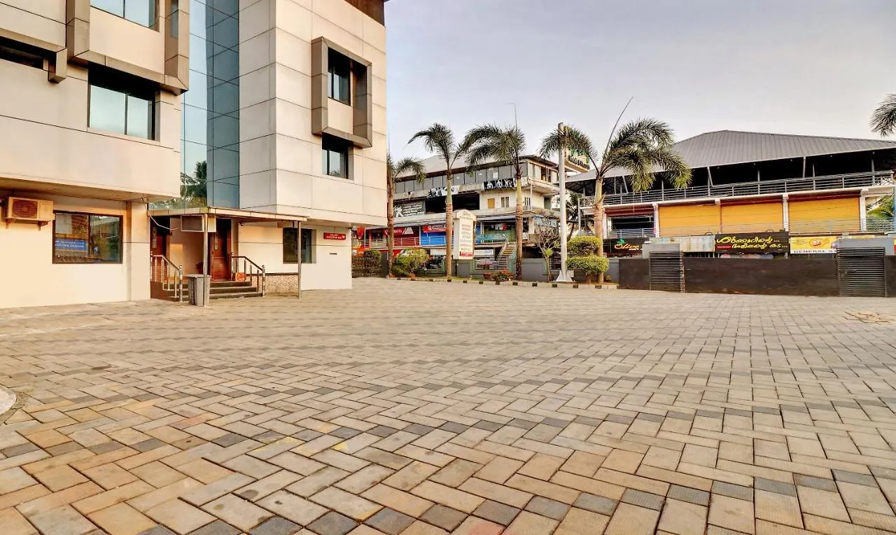 Kizhake Chālakudi Treebo Symphony Hotels And Resorts Angamally